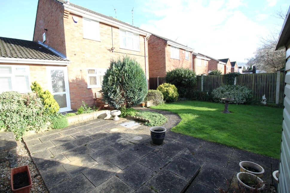 3 bedroom Link Detached House for sale, Lakeside, Bedworth, CV12 £270,000