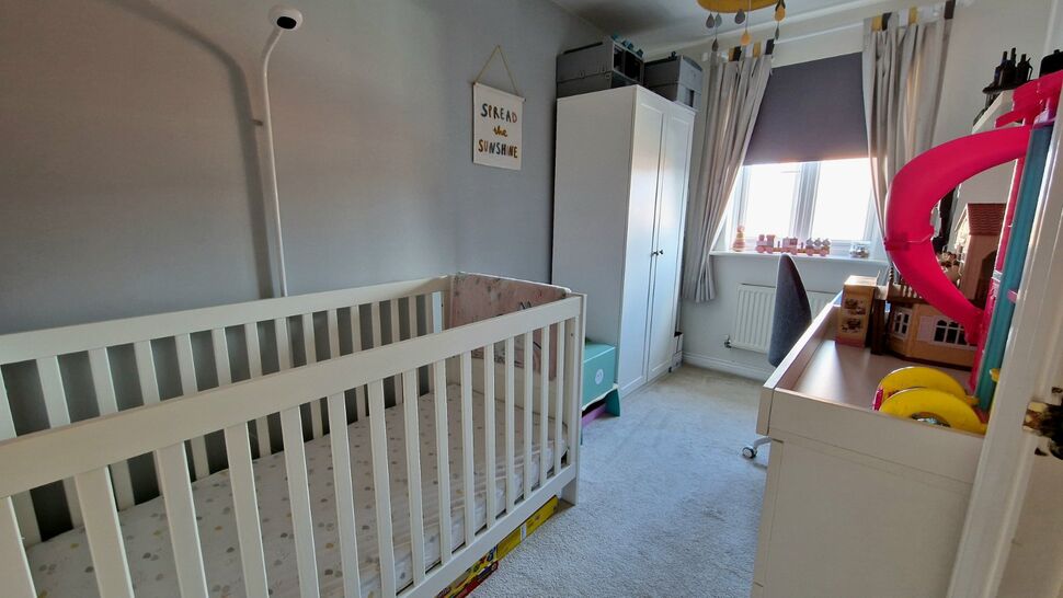 2 bedroom Mid Terrace House for sale, Walsingham Drive, Nuneaton, CV10