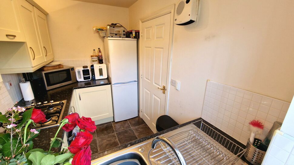 2 bedroom Mid Terrace House for sale, Walsingham Drive, Nuneaton, CV10