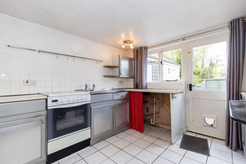 2 bedroom Mid Terrace House for sale, Castle Hill, Kenilworth, CV8 £