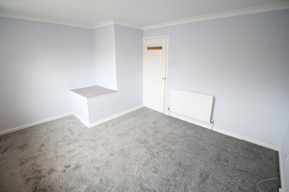 2 bedroom Mid Terrace House for sale, Tresillian Road, Exhall, CV7 £