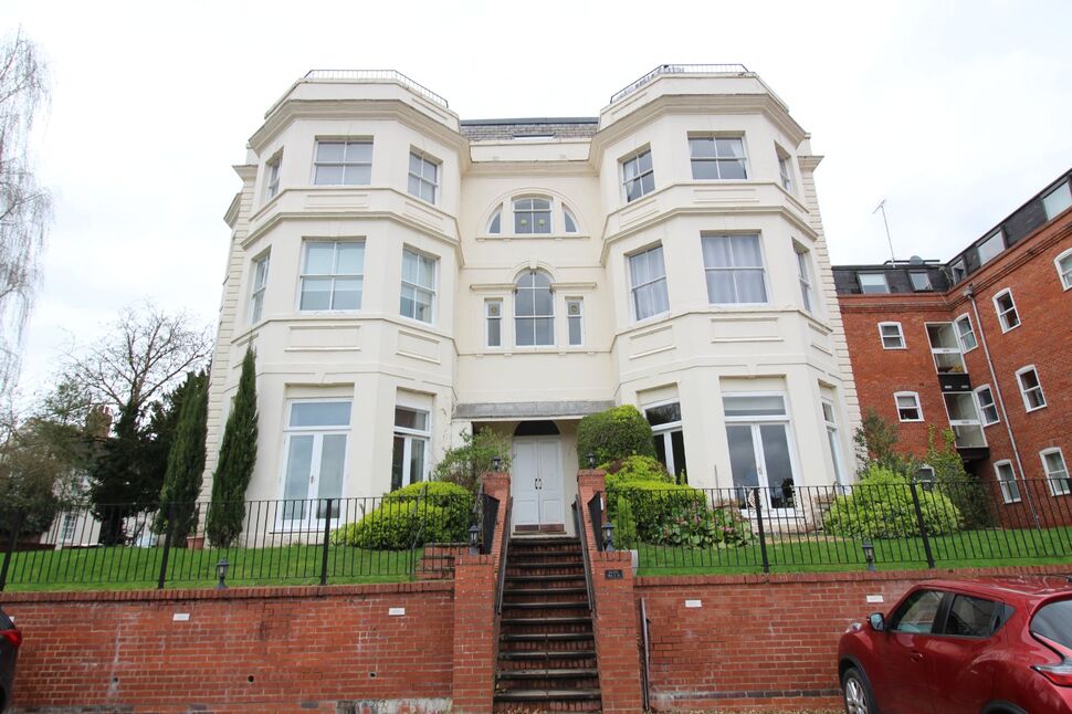 1 bedroom Flat to rent, Kenilworth, Warwickshire, CV8