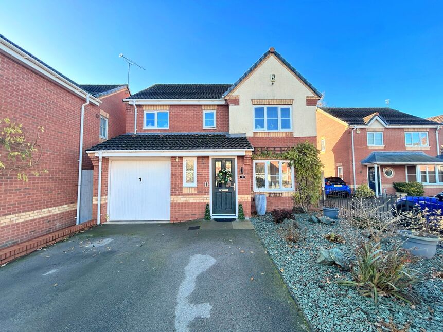Main image of 4 bedroom Detached House for sale, Speedwell Close, Bedworth, Nuneaton and Bedworth, CV12