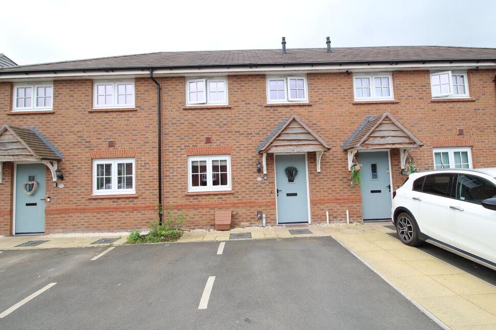 Main image of 2 bedroom Mid Terrace House for sale, Hadrian Way, Nuneaton, Warwickshire, CV11