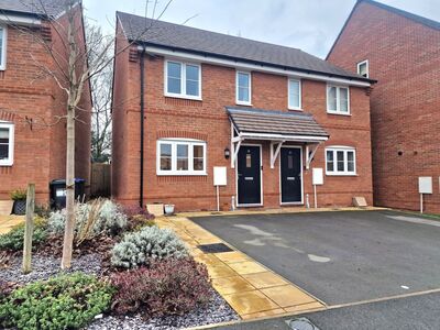 Harris Way, 2 bedroom Semi Detached House for sale, £325,000