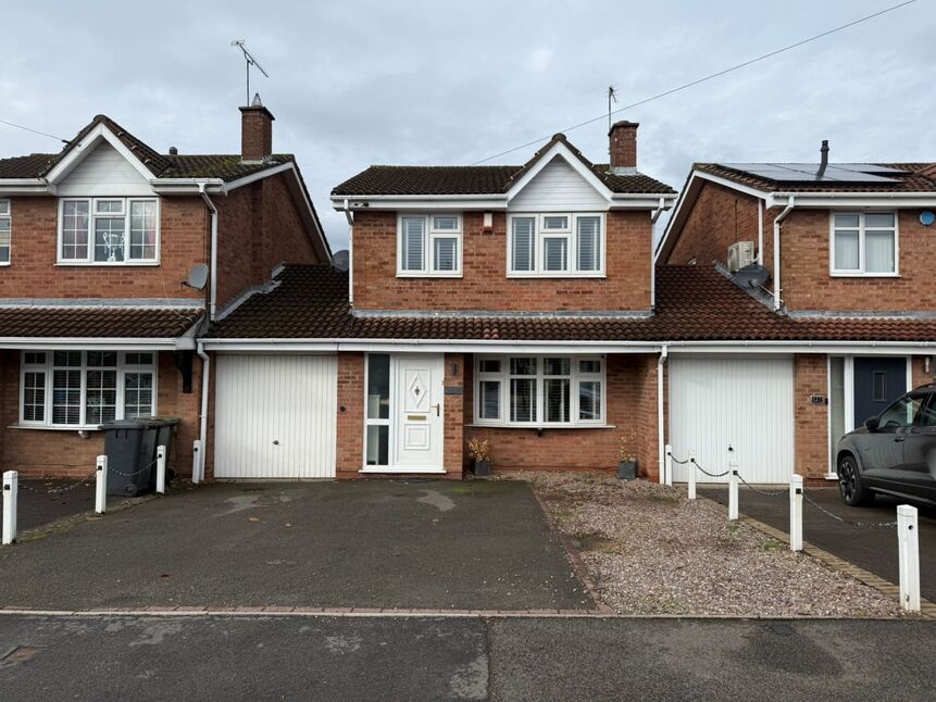 3 bedroom Link Detached House for sale