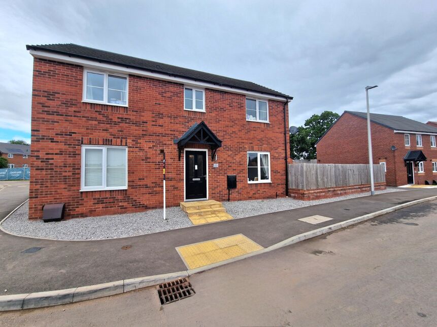 Main image of 4 bedroom Detached House for sale, Down Meadow, Bedworth, Warwickshire, CV12
