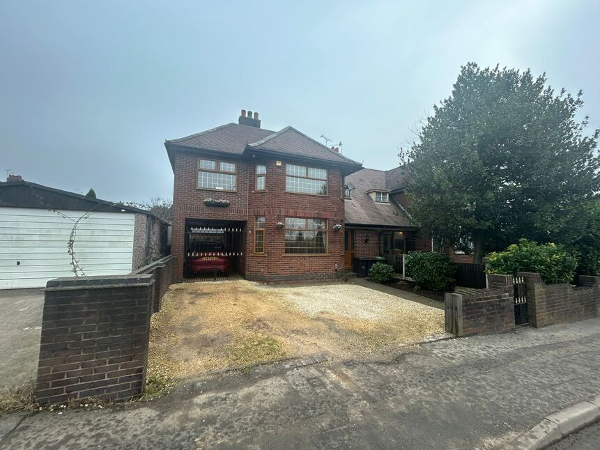 Main image of 4 bedroom Semi Detached House for sale, Rye Piece Ringway, Bedworth, Warwickshire, CV12