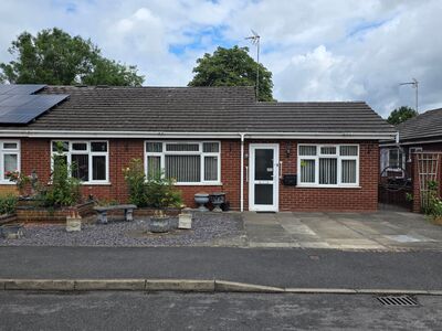 3 bedroom Semi Detached Bungalow for sale