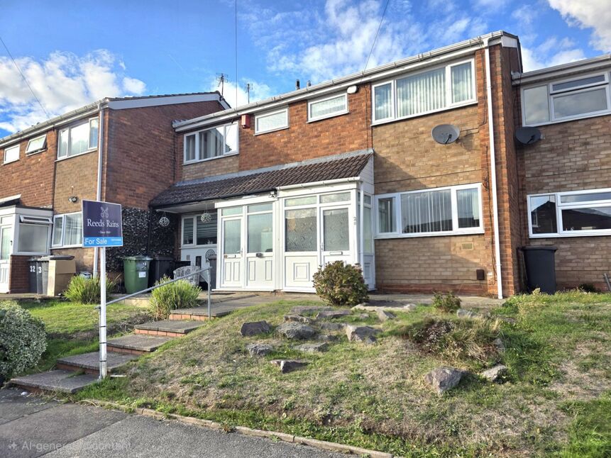 3 bedroom Mid Terrace House for sale