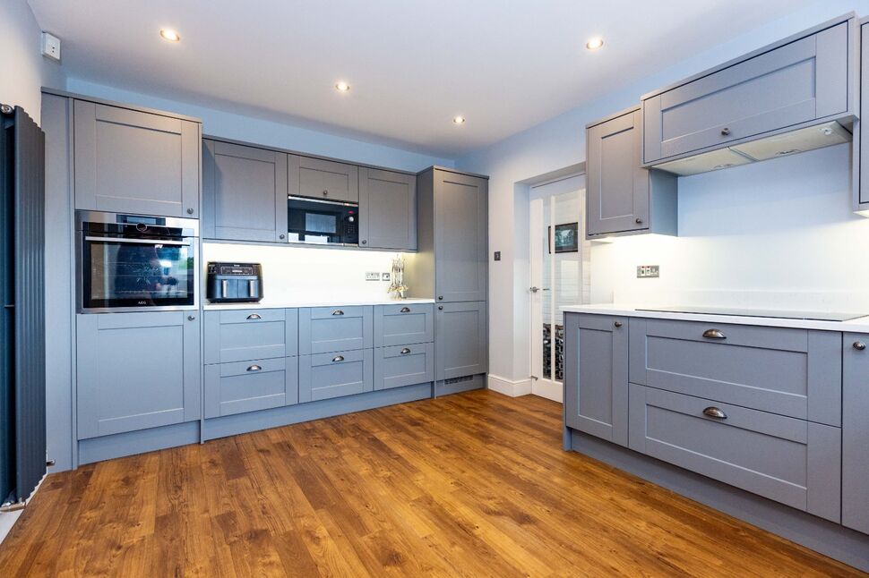 Kitchen / Breakfast