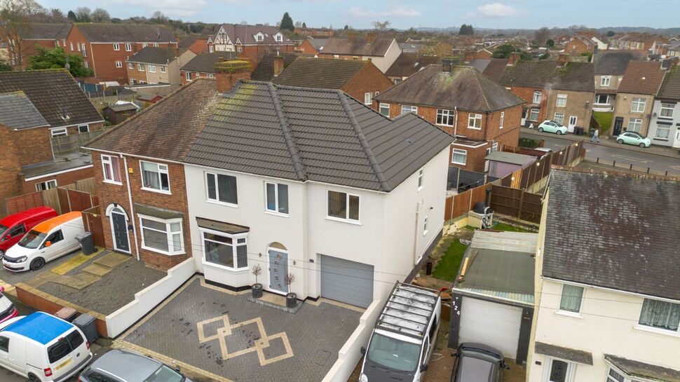 Main image of 5 bedroom Semi Detached House for sale, Orchard Street, Bedworth, Warwickshire, CV12