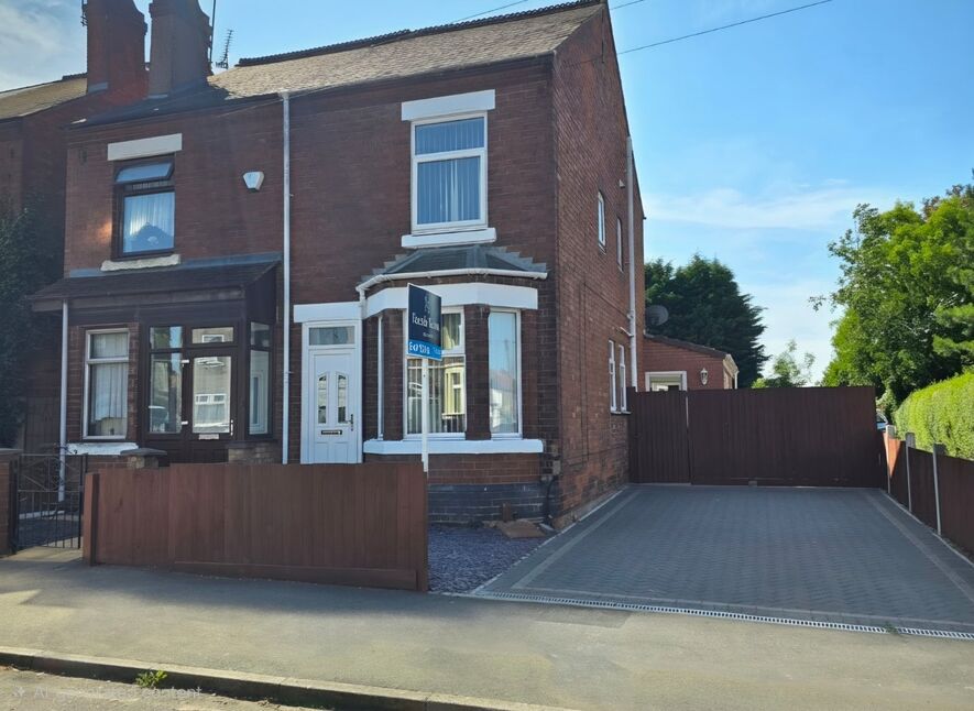 Main image of 3 bedroom Semi Detached House for sale, Newtown Road, Bedworth, Warwickshire, CV12