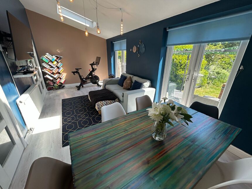 Sitting / Dining Room