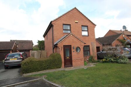 Riley Close, 4 bedroom Detached House for sale, £435,000