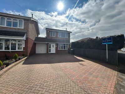 3 bedroom Link Detached House for sale