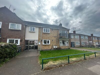Marner Road, 2 bedroom  Flat for sale, £115,000