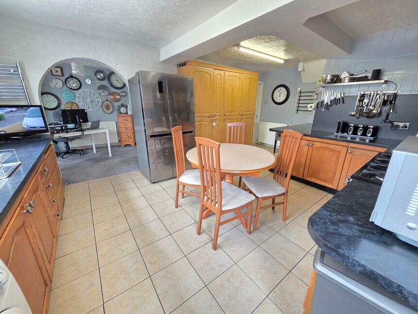 Breakfast Kitchen