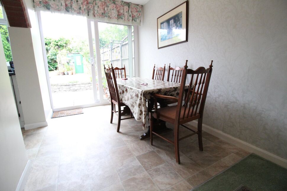 Sitting / Dining Room