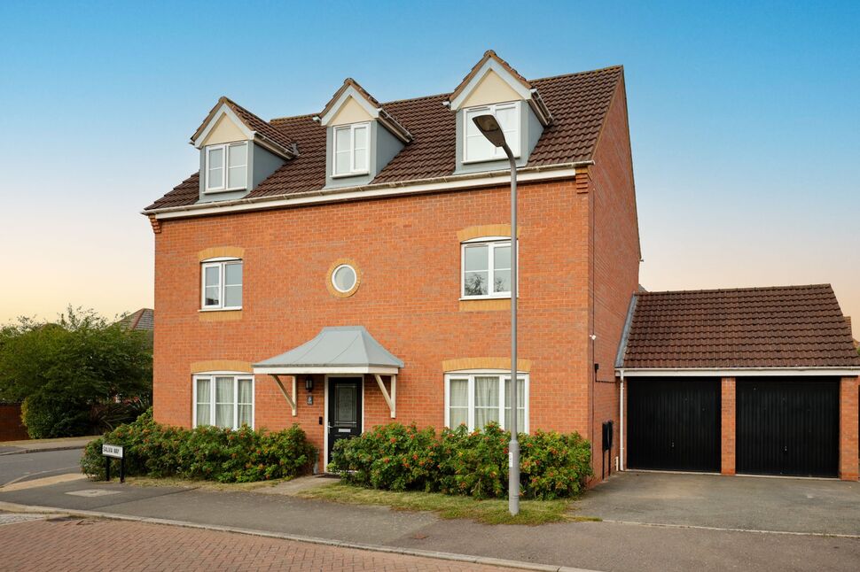 Main image of 5 bedroom Detached House for sale, Salvia Way, Bedworth, Warwickshire, CV12