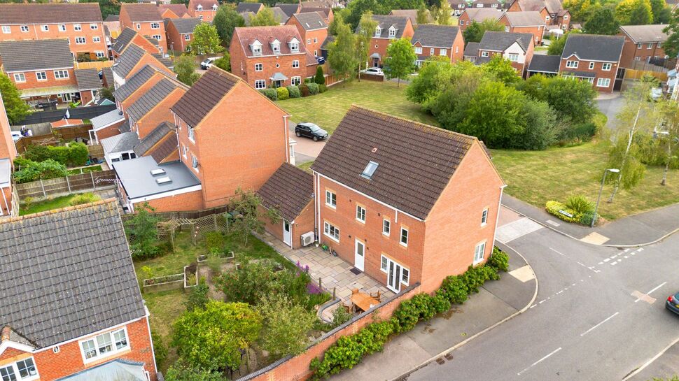 Main image of 5 bedroom Detached House for sale, Salvia Way, Bedworth, Warwickshire, CV12