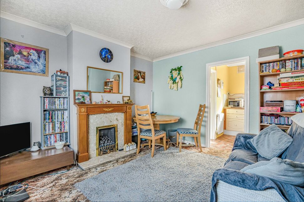 Sitting / Dining Room