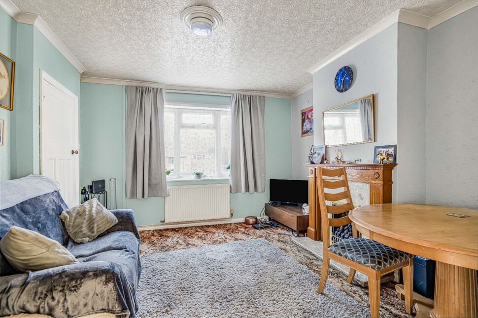 Sitting / Dining Room