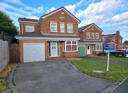 Tewkesbury Drive, 4 bedroom Detached House for sale, £325,000