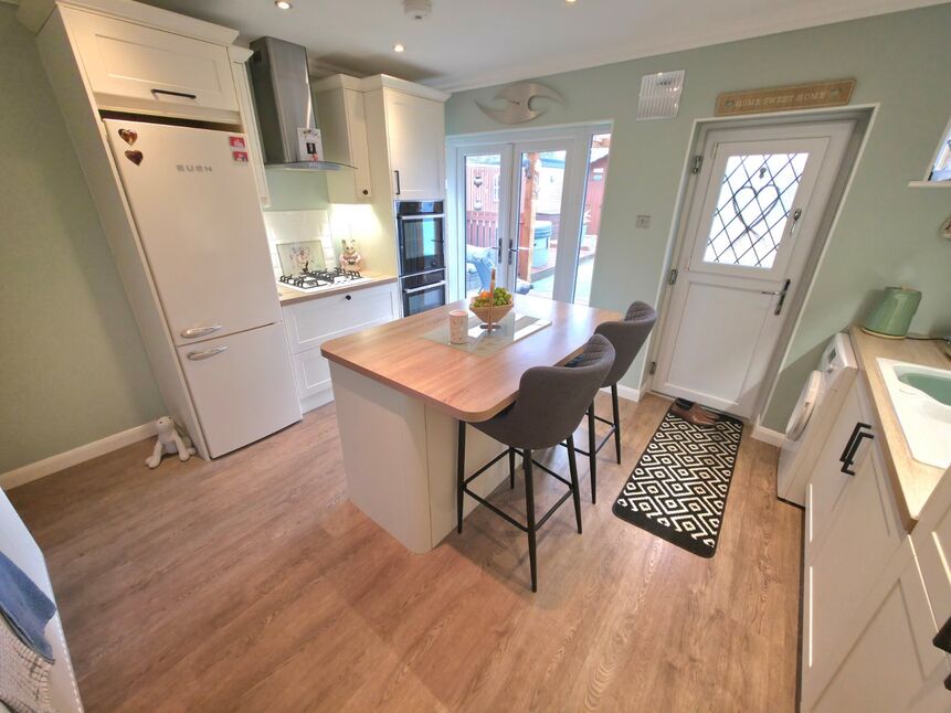 Main image of 2 bedroom Semi Detached Bungalow for sale, Ash Green Lane, Coventry, Warwickshire, CV7