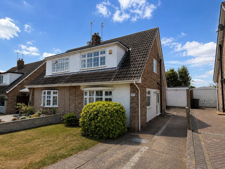 Main image of 3 bedroom Semi Detached House for sale, Tamar Road, Bulkington, Warwickshire, CV12