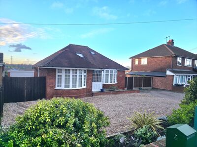 4 bedroom Detached Bungalow for sale