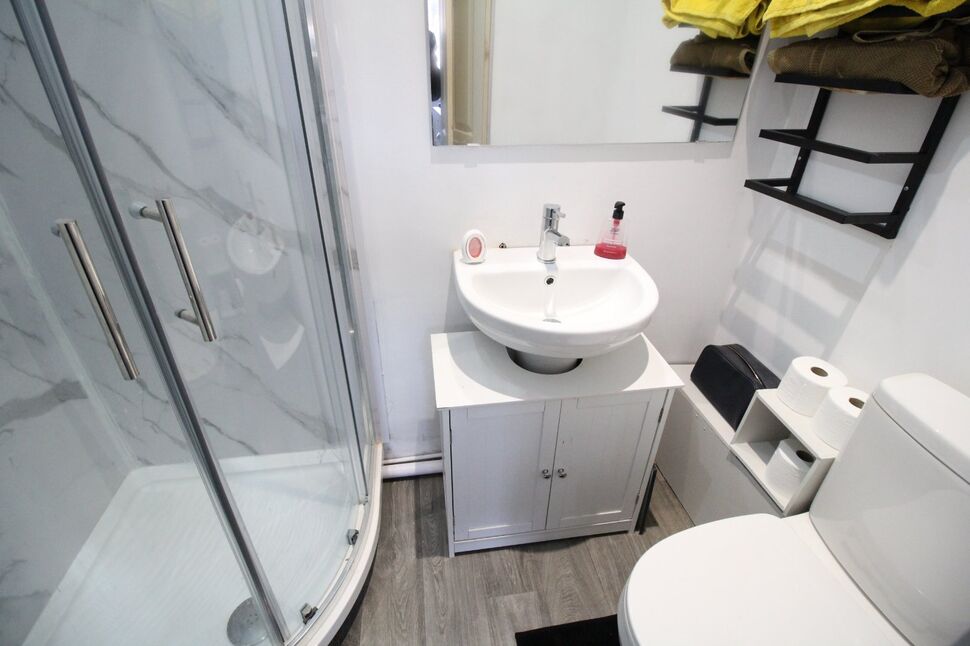 En-Suite Shower Room