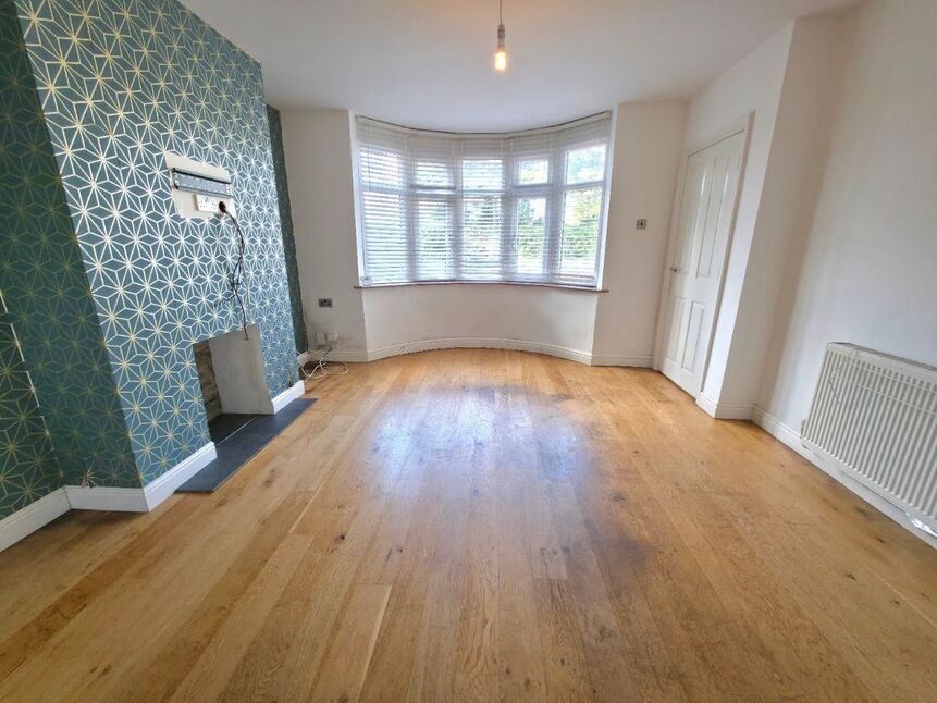 Lounge / Dining Room