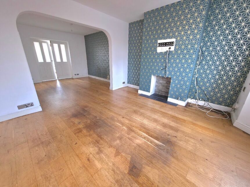 Lounge / Dining Room