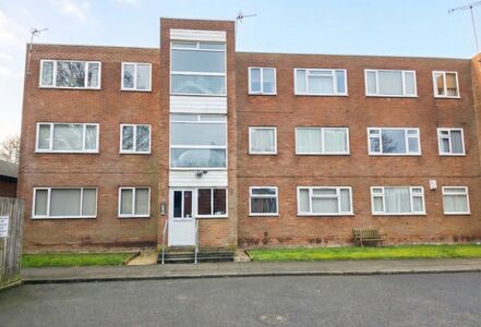 Leicester Street, 2 bedroom Flat for sale, &pound;110,000