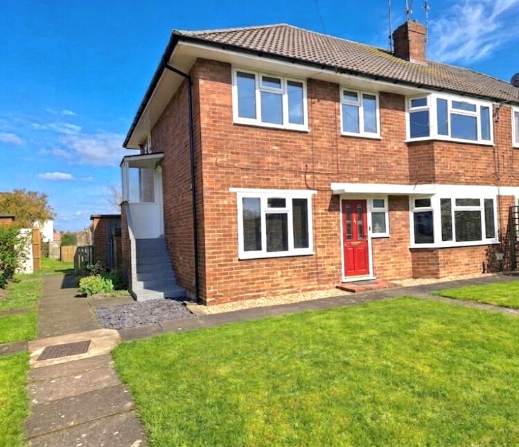 Main image of 3 bedroom Flat for sale, Mitchell Road, Bedworth, Warwickshire, CV12