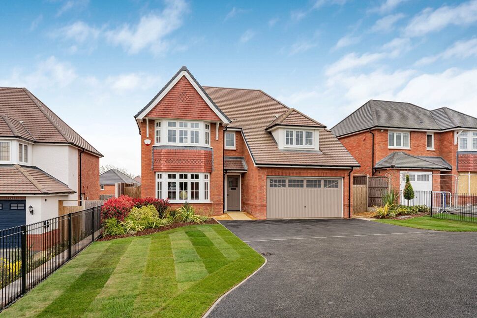 Main image of 5 bedroom Detached House for sale, Bedworth Road, Bulkington, Warwickshire, CV12
