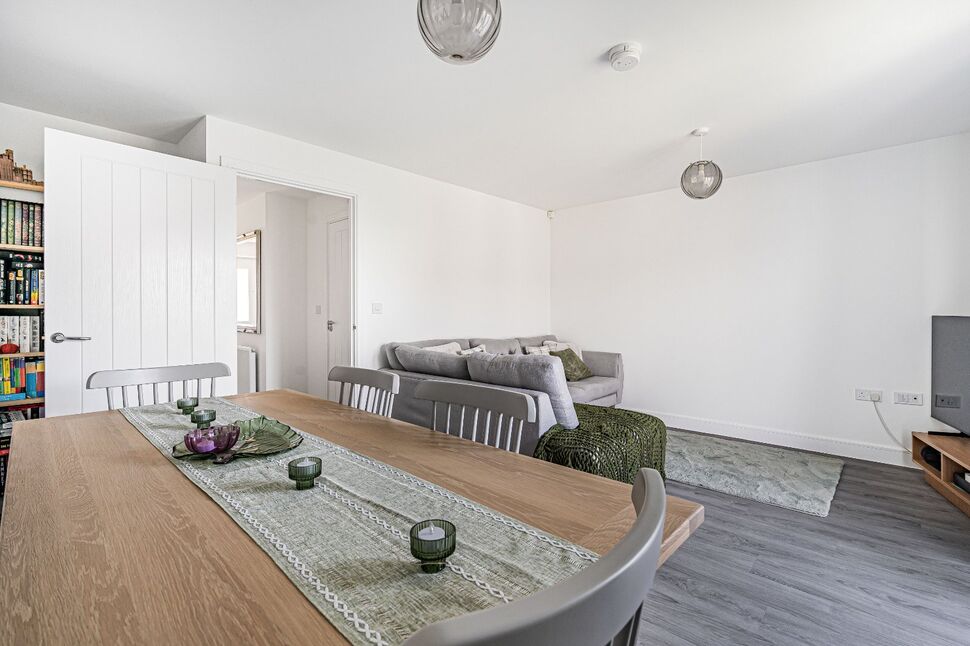 Sitting / Dining Room