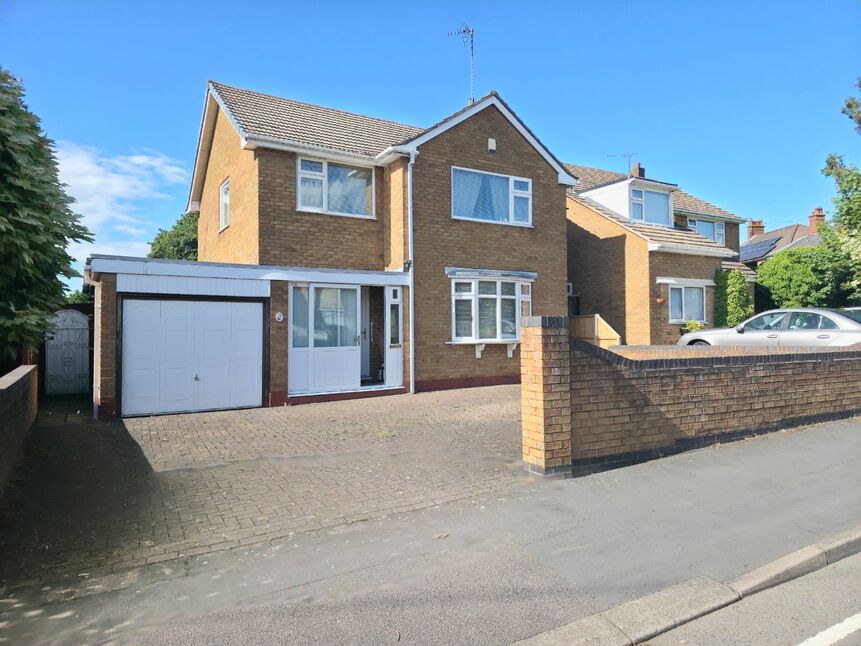 3 bedroom Detached House for sale