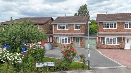 Joseph Luckman Road, 4 bedroom Detached House for sale, &pound;340,000