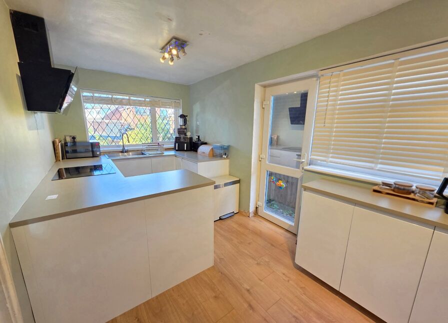 Kitchen / Breakfast room