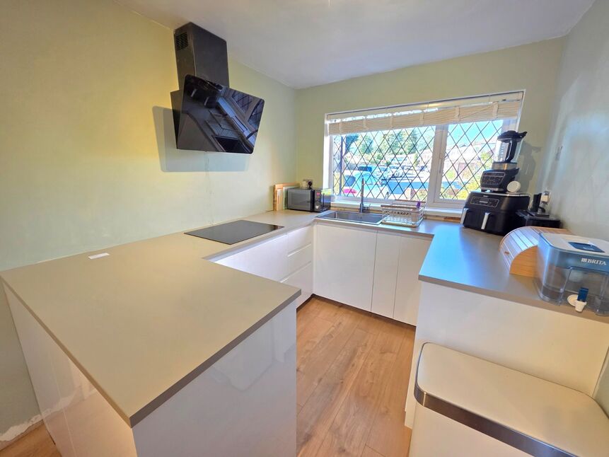 Kitchen / Breakfast room