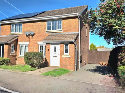 New Street, 2 bedroom Semi Detached House to rent, &pound;1,150 pcm