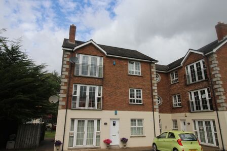 2 bedroom Flat to rent