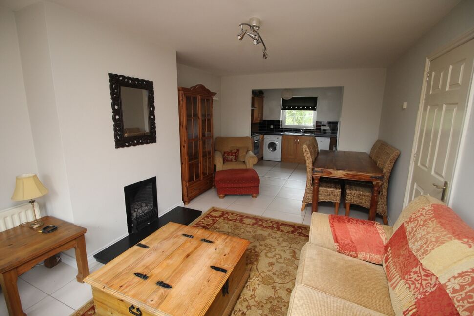 Living Room Open Plan To Modern Fitted Kitchen