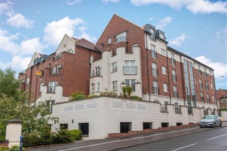 2 bedroom  Flat to rent