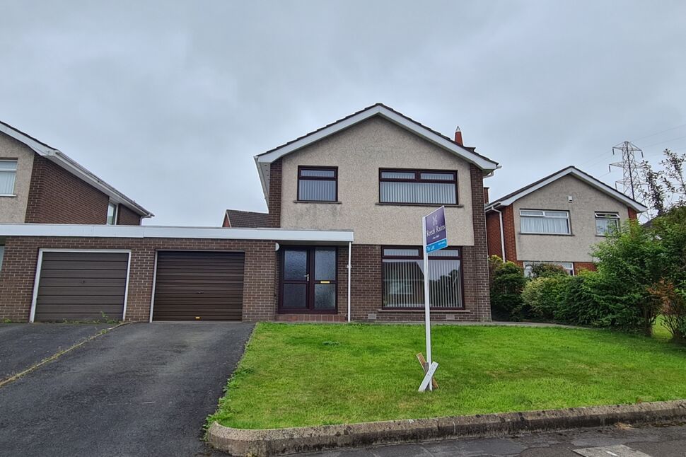Main image of 3 bedroom Detached House to rent, Trossachs Drive, Belfast, BT10