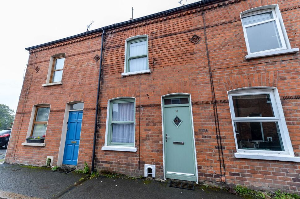 2 bedroom Mid Terrace House for sale, Edenderry Village, Belfast, BT8