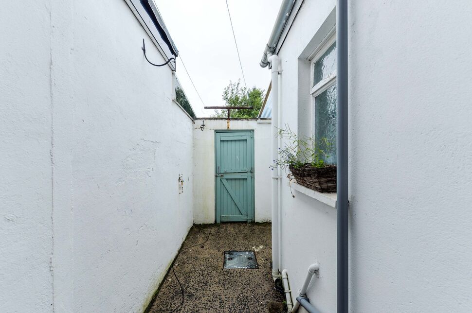 2 bedroom Mid Terrace House for sale, Edenderry Village, Belfast, BT8