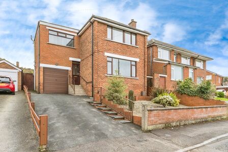 Casaeldona Rise, 4 bedroom Detached House for sale, £284,950